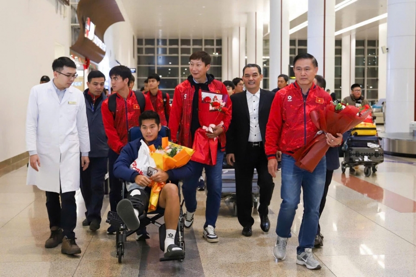 Bác sĩ mổ Xuân Son có thể tiếp tục phẫu thuật cho Hiểu Minh 785728