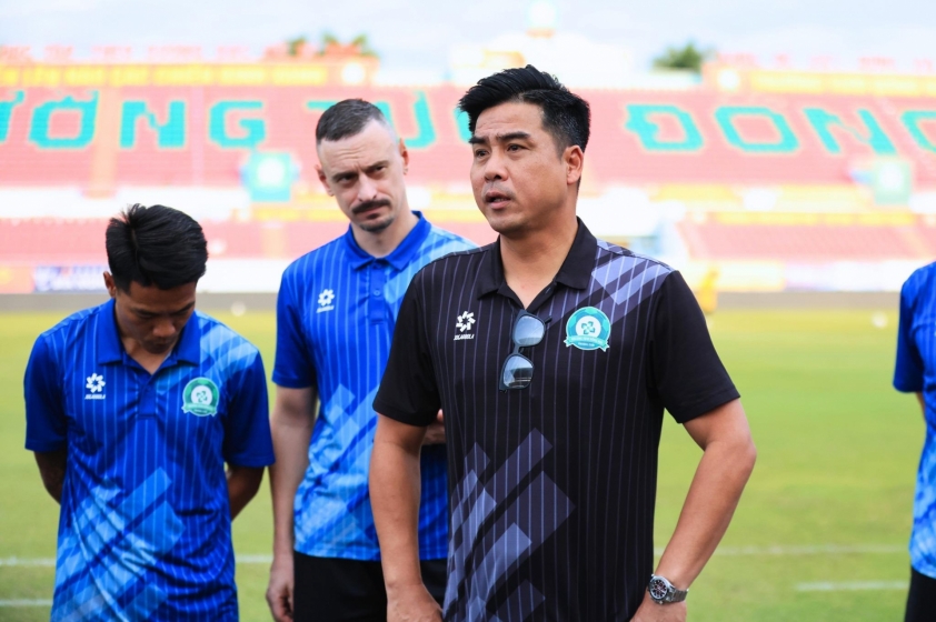 Thầy của Công Phượng hài lòng khi thắng trận cầu 6 điểm 788195