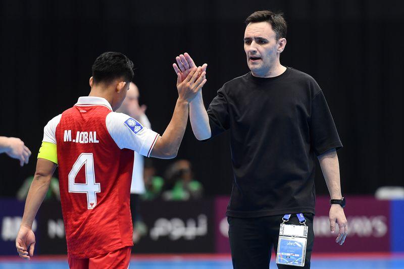 HLV Indonesia tự tin giành chiến thắng trước Việt Nam ở tứ kết Asian Cup 4 Indonesia-HC