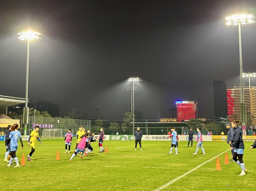 ĐT nữ Việt Nam làm điều không thể thiếu trước trận gặp Trung Quốc 792709