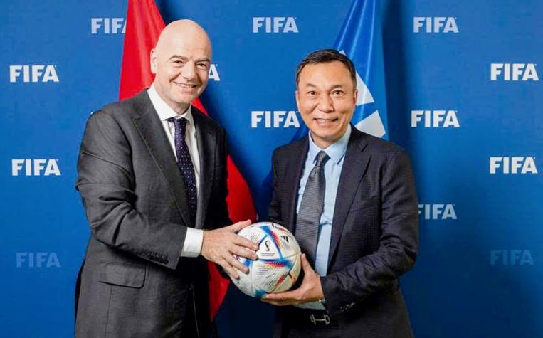 FIFA viết thơ, lấy ảnh Trung Kiên chúc tết bóng đá Việt Nam 795789