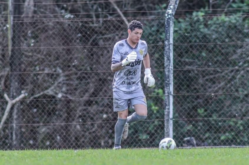 Đối thủ dùng thủ môn Brazil đấu tuyển Việt Nam ở VL châu Á