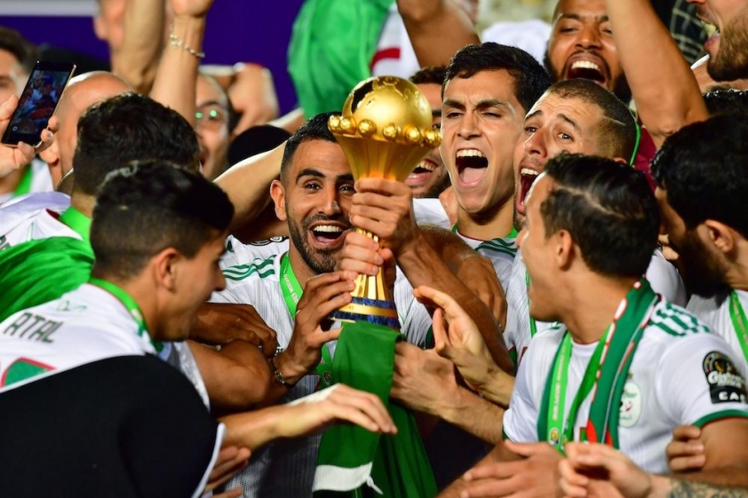 Nhập tịch cầu thủ để dự World Cup: Bài học thành công từ Maroc, Algeria 653477
