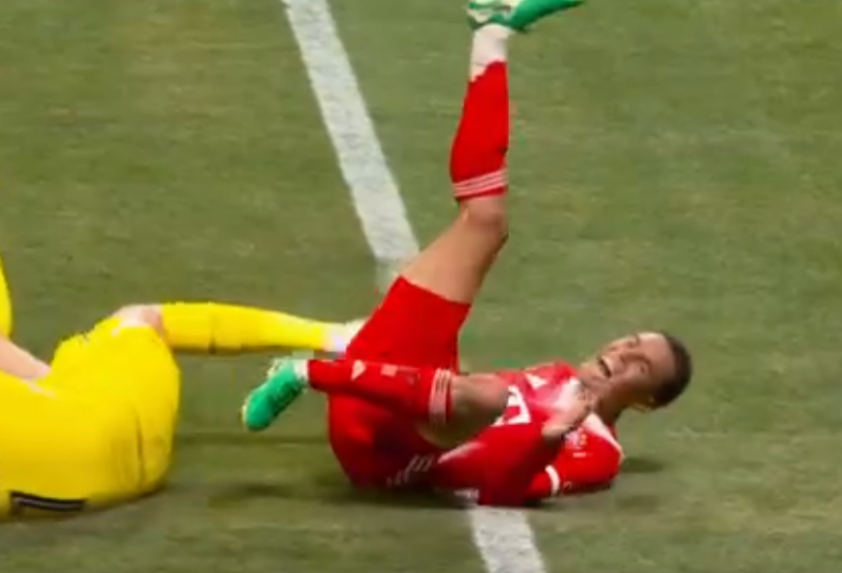 Manuel Neuer chỉ trích Donnarumma sau chấn thương của Musiala 661065