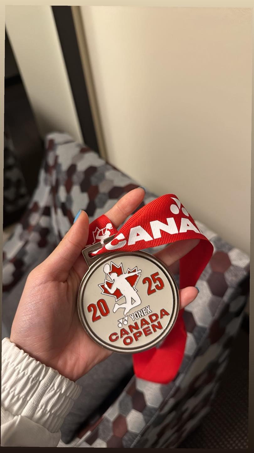 Thùy Linh nhận thưởng bao nhiêu từ ngôi á quân giải Canada Open? 662658