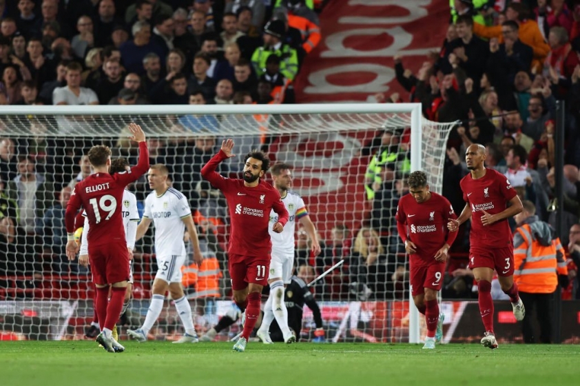 Salah gỡ hòa cho tới Liverpool sau những mức độ xay liên tục