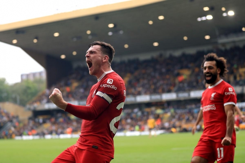 Robertson góp mặt trong 2 chức vô địch EPL của Liverpool. Nguồn: Premier League