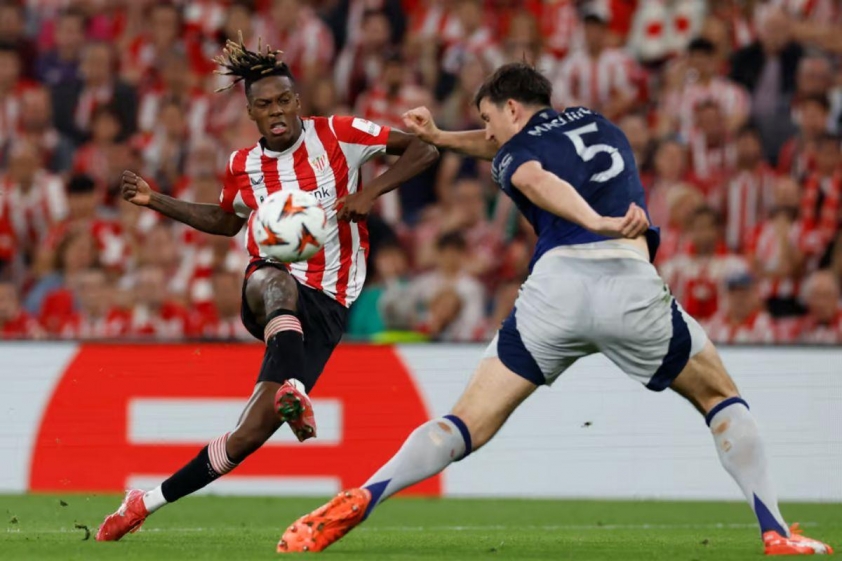 Maguire thi đấu chắc chắn giúp Man Utd bảo toàn lợi thế trước trận lượt về ở Old Trafford (Ảnh: Reuter)