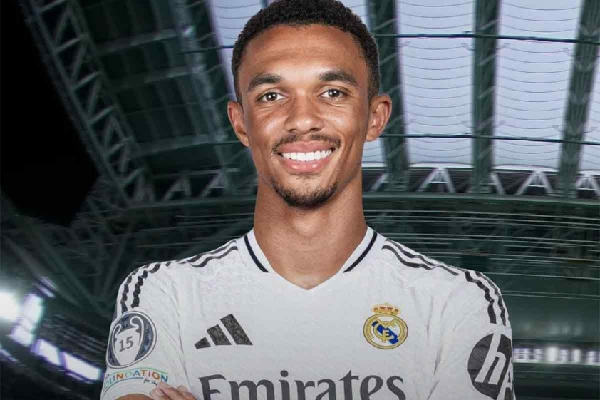 Arnold sẽ đá cho Real Madrid sớm hơn dự kiến ? (Ảnh: Fabrizio Romano)