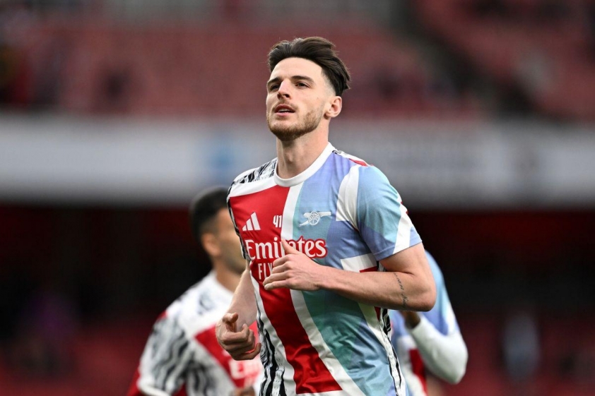 Cầu thủ 26 tuổi sẽ 100 lần ra sân cho Arsenal nếu ra sân vào cuối tuần này (Ảnh: Trang chủ CLB)