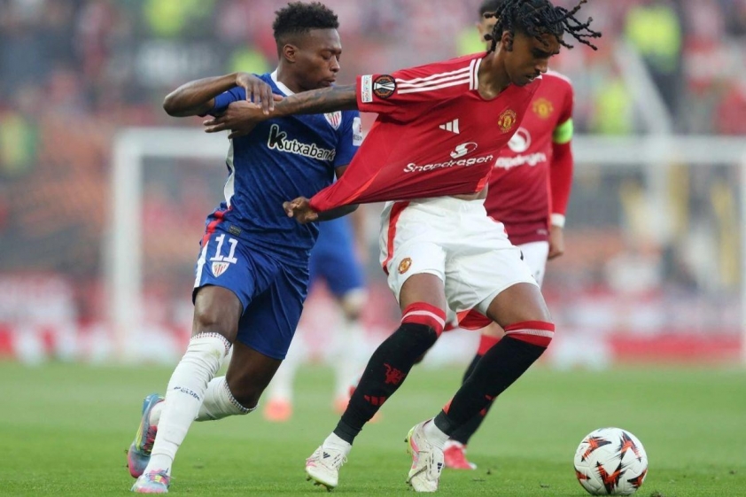 Yoro đã ra sân 31 lần cho Man United mùa giải này, đóng góp 1 bàn thắng và 1 kiến tạo (Theo Sofascore)