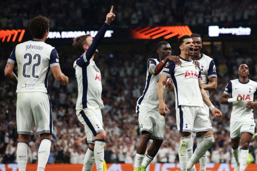 Tottenham ra sân với trang phục toàn trắng khi đón tiếp Bodo/Glimt trên sân nhà ở bán kết lượt đi Europa League