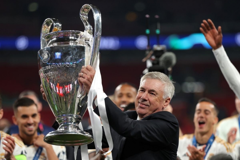 Thay vì đầu tư xứng đáng cho Carlo Ancelotti, BLĐ Real Madrid lại ỷ lại vào khả năng 'liệu cơm gắp mắm' của ông.