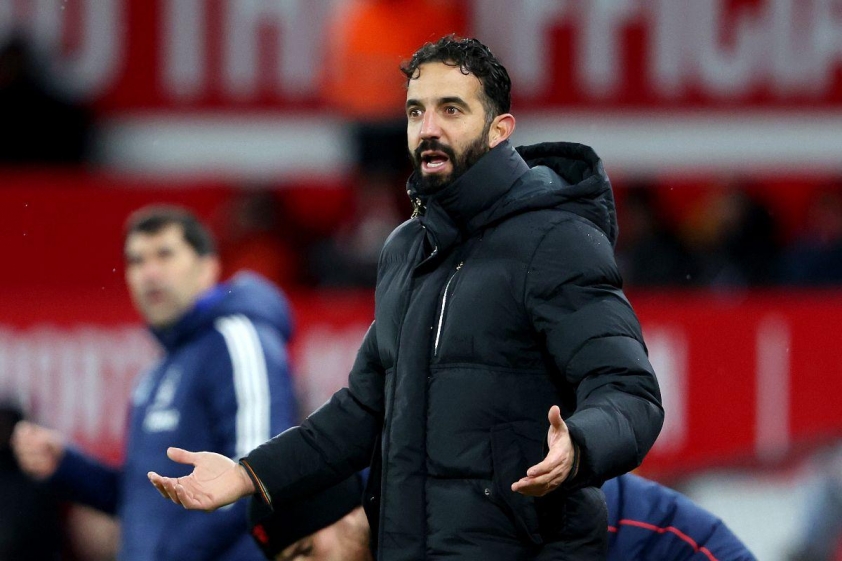 Ruben Amorim chưa giúp Man United cải thiện thành tích tại Ngoại hạng Anh.