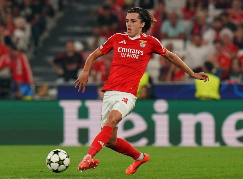 Álvaro Carreras là sự bổ sung chất lượng nơi cánh trái cho Real Madrid.