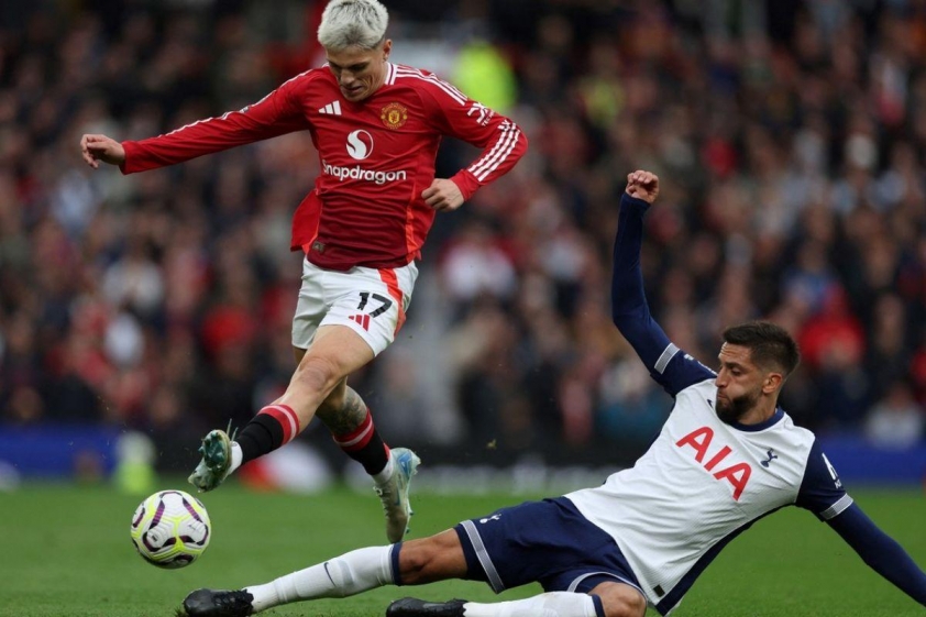 Man United và Tottenham sẽ cạnh tranh một suất dự Champions League vào tuần tới.