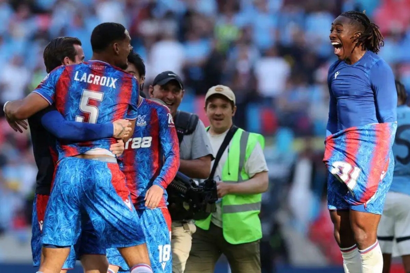 Eze đã ghi được 3 bàn thắng và có 1 pha kiến tạo trong 4 trận đấu tại FA Cup mùa này.