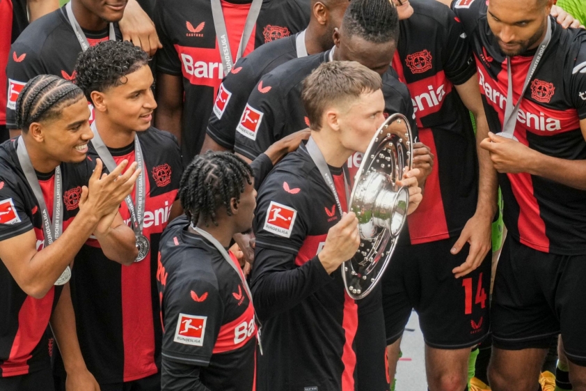 Florian Wirtz đã cùng Leverkusen vô địch Bundesliga. Nguồn: The Independent