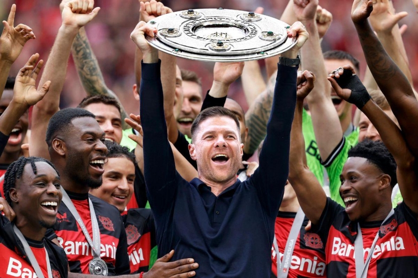 Thành công vang dội cùng Bayer Leverkusen trong mùa giải 2023/24 đã giúp ông trở thành ứng viên hàng đầu thay thế Ancelotti.