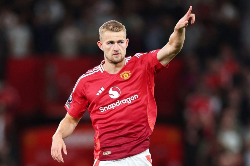 De Ligt khó trở lại kịp trận chung kết Europa League.