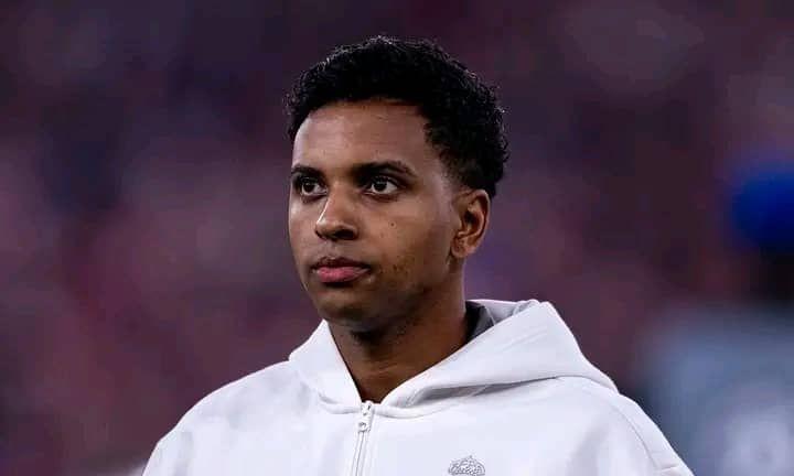 Vấn đề lương bổng đang là trở ngại lớn nhất của Arsenal trong thương vụ này. Ảnh: CLB