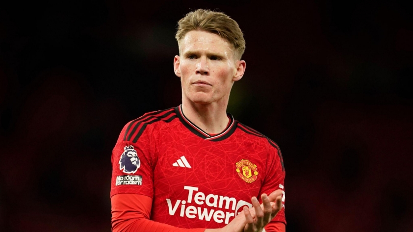 Scott McTominay có sự nghiệp đầy khó khăn tại Man United. Ảnh: CLB