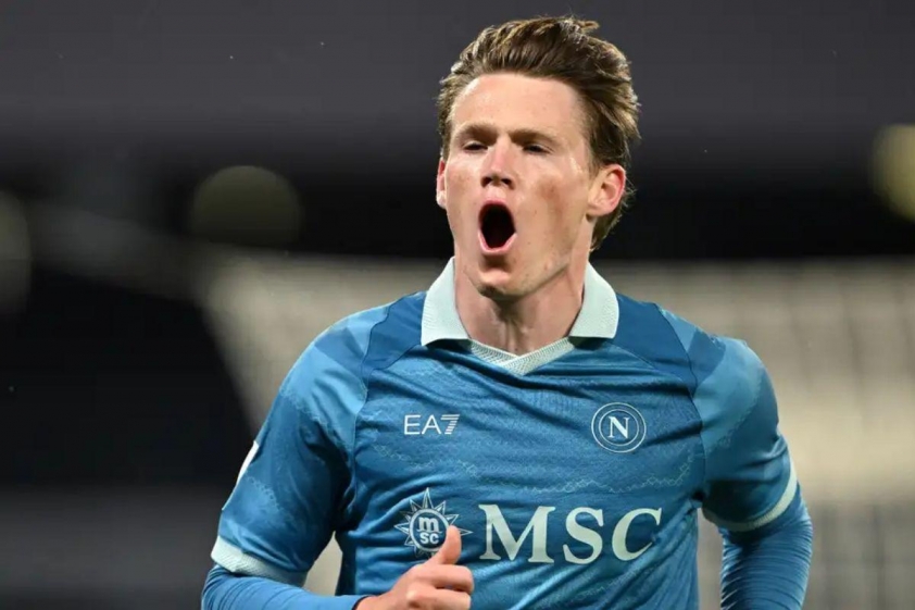 McTominay có mùa giải thành công ngoài mong đợi cùng Napoli.