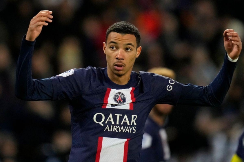 PSG sẽ nhận được 20% tiền chuyển nhượng từ việc bán Ekitike của Frankfurt.