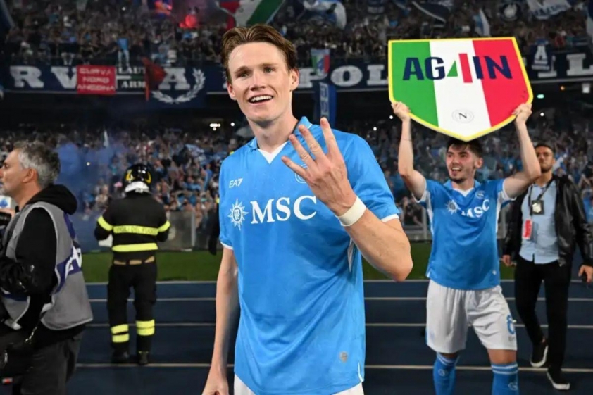 McTominay đã đoạt giải Cầu thủ xuất sắc nhất Serie A 2024/25.