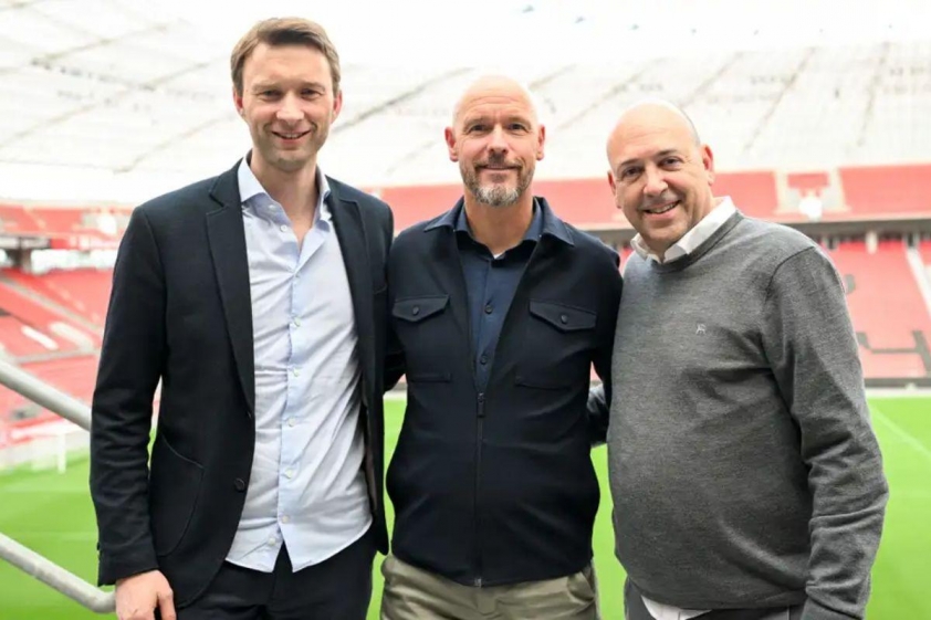Tân HLV Bayer Leverkusen sắp có tân binh đầu tiên.