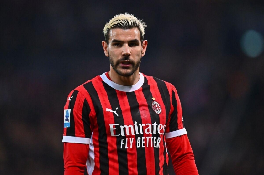 Theo Hernandez vẫn phân vân trong việc ở lại châu Âu hay đến Ả Rập.
