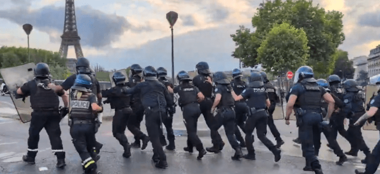 An ninh đã được siết chặt ở thủ đô Paris. Ảnh: X