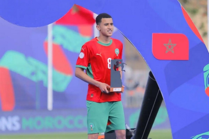 Dù mới 16 tuổi nhưng Abdellah Ouazane sở hữu chiều cao đến 1m84 (Ảnh: Sports Africa)
