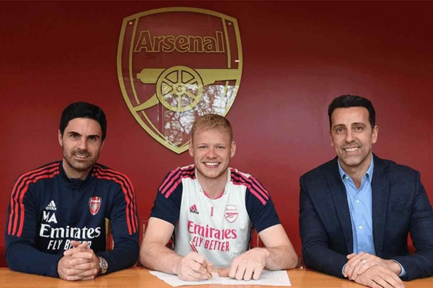 Arsenal ký hợp đồng với Ramsdale trong sự hoài nghi...