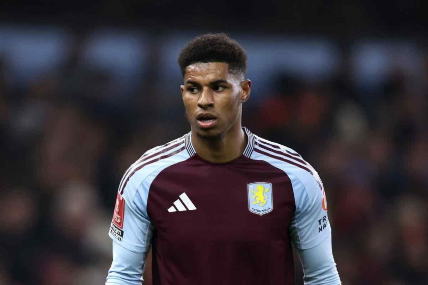 Gary Neville cho rằng Aston Villa sẽ không mua đứt Rashford.