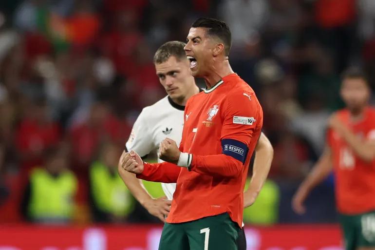 CR7 tiếp tục thể hiện khả năng săn bàn tuyệt đỉnh ở tuổi 40
