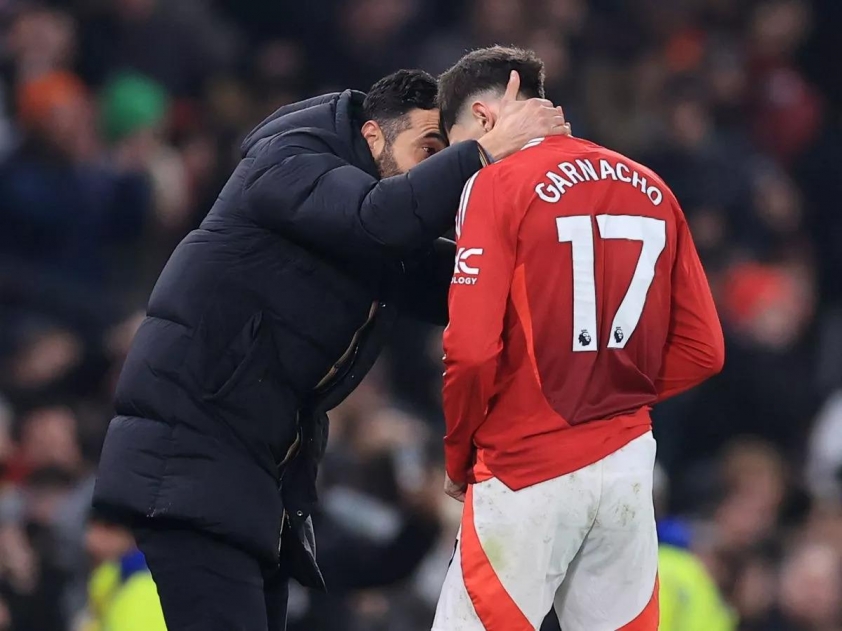 Cầu thủ trẻ bật bãi khỏi MU do những mâu thuẫn không thể hàn gắn với Amorim (Ảnh: Sky Sport)