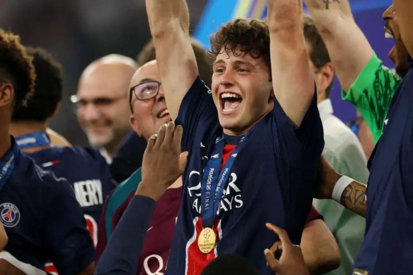 João Neves đóng vai trò then chốt ở mùa giải vừa qua của PSG.