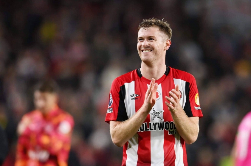 Hòn đá tảng mới của Spurs mang tên Collins? (Ảnh: Brentford FC)