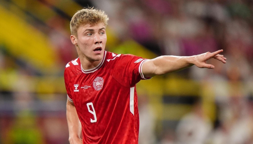 Hojlund đang trải qua những ngày đáng quên (Ảnh: GOAL)
