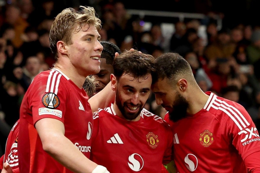 Không chỉ fan, đến anti-fan cũng hứng thú với việc xem Man United thi đấu (Ảnh: The Independent).
