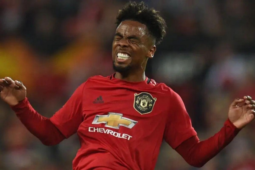 Gomes từng ra mắt đội một MU khi mới 16 tuổi và chỉ có vỏn vẹn 10 lần ra sân trước khi rời CLB theo dạng tự do (Ảnh: GOAL).