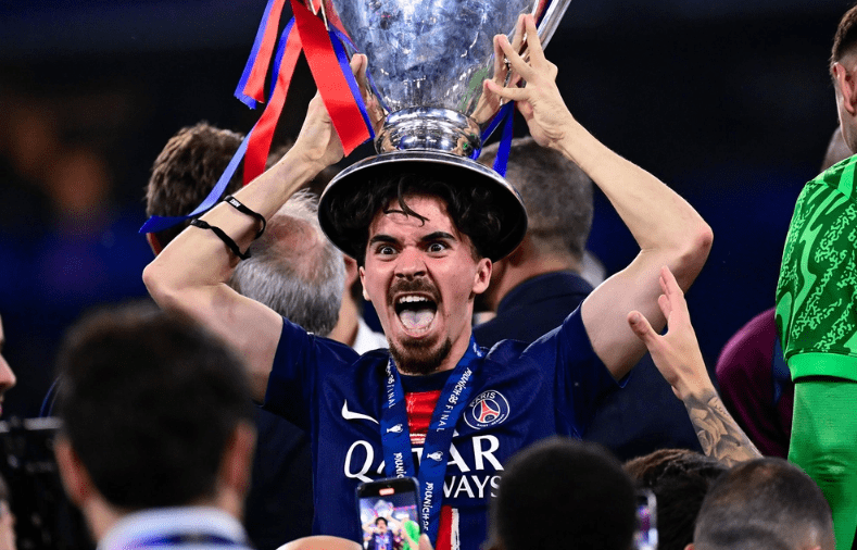 Lịch sử đang chờ gọi tên PSG. Ảnh: GOAL