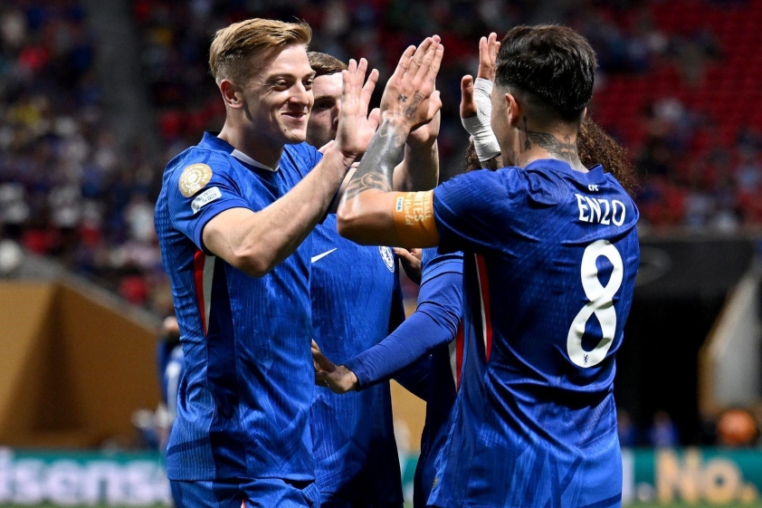 Chelsea giành chiến thắng nhẹ nhàng (Ảnh: Reuters)