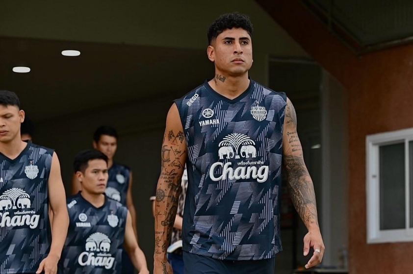 Marcelo Djalo thi đấu rất chắc chắn đưa Buriram đến thành công (Ảnh: Buriram)