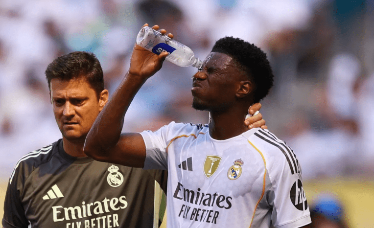 Thời tiết đang quá khắc nghiệt tại FIFA Club World Cup. Ảnh: Reuters