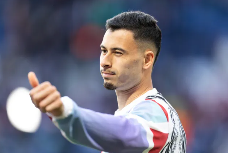 Quyết định đi hay ở tất cả đều phụ thuộc vào tầm nhìn trong tương lai của Arsenal. Ảnh: CLB