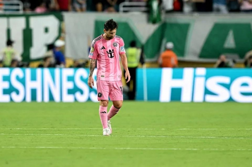 Lionel Messi sẽ tái hợp với PSG trong vòng 16 đội