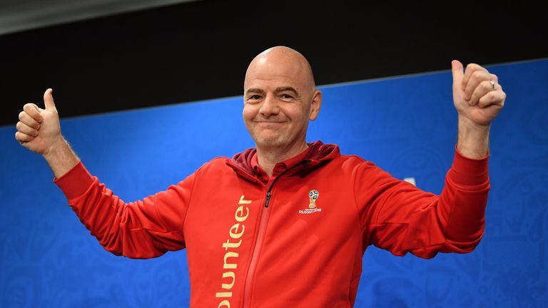 1 bữa tiệc độc đáo do FIFA tổ chức. Ảnh: Sky Sports