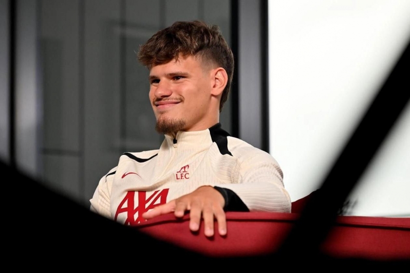 Cầu thủ người Hungary nhận được kỳ vọng rất lớn nơi hành lang cánh trái của The Kop (Ảnh: Liverpool FC)